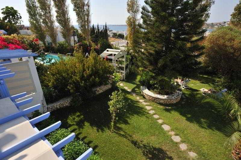 Panorama Hotel Парікія Екстер'єр фото