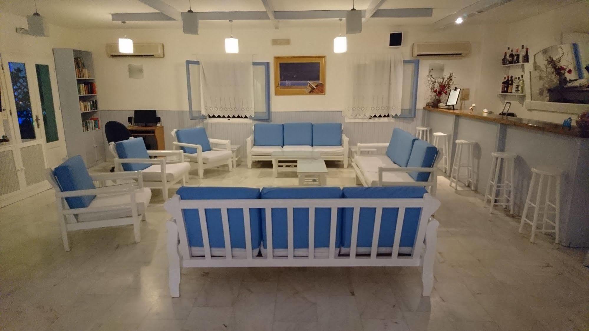 Panorama Hotel Парікія Екстер'єр фото